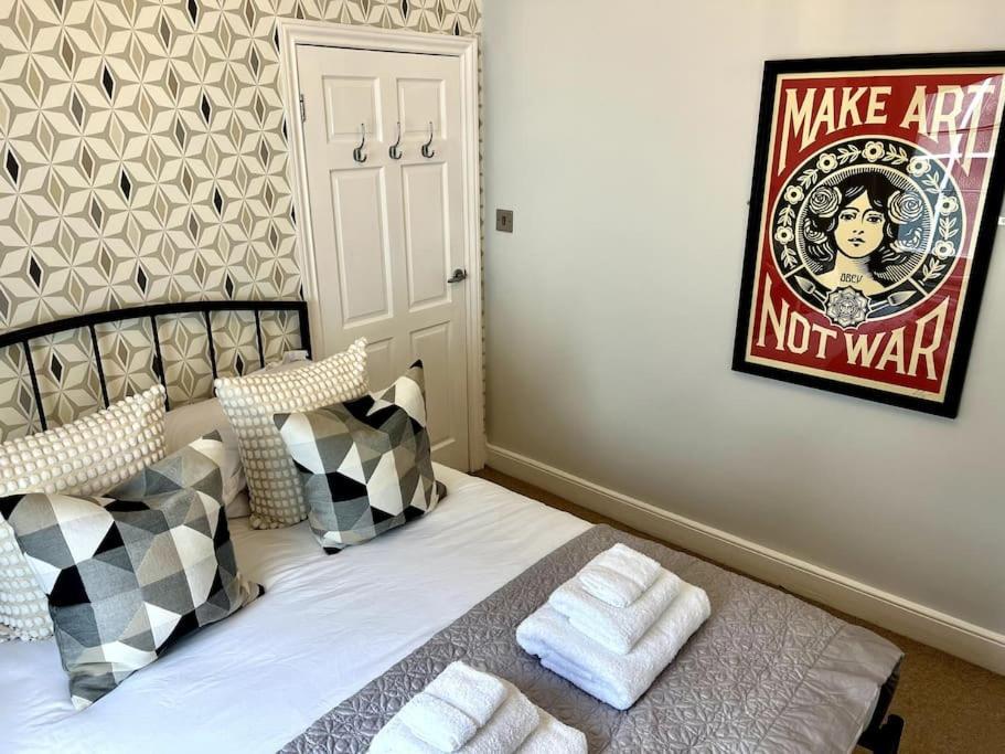 Fabulous Malvern Townhouse غْريت مالفيرن المظهر الخارجي الصورة