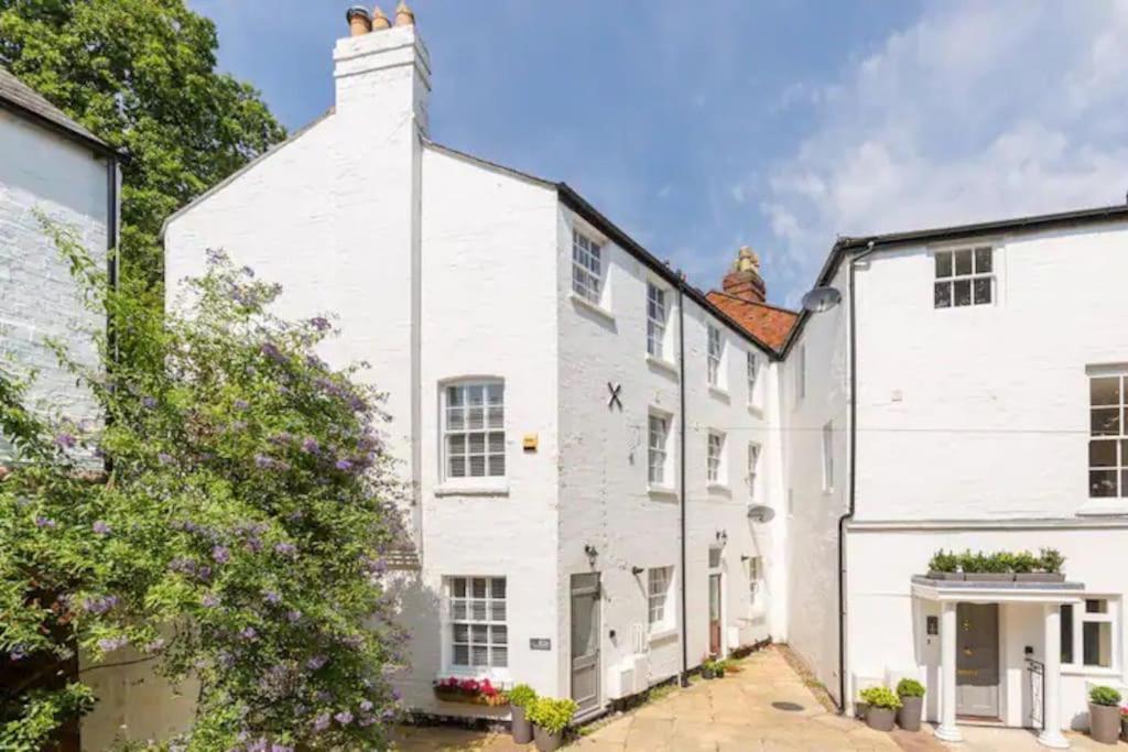 Fabulous Malvern Townhouse غْريت مالفيرن المظهر الخارجي الصورة