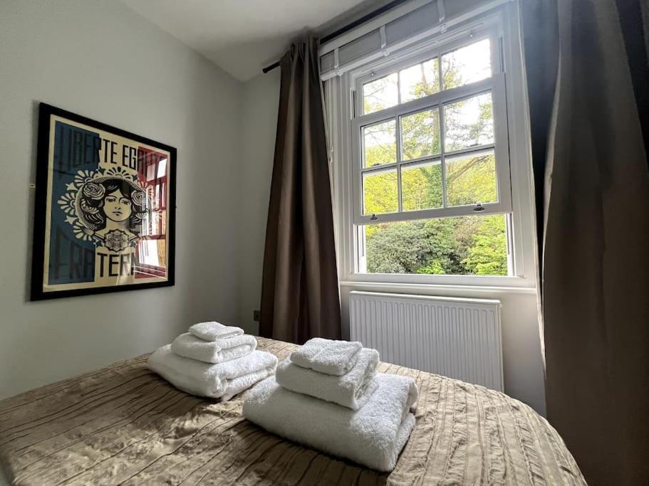 Fabulous Malvern Townhouse غْريت مالفيرن المظهر الخارجي الصورة